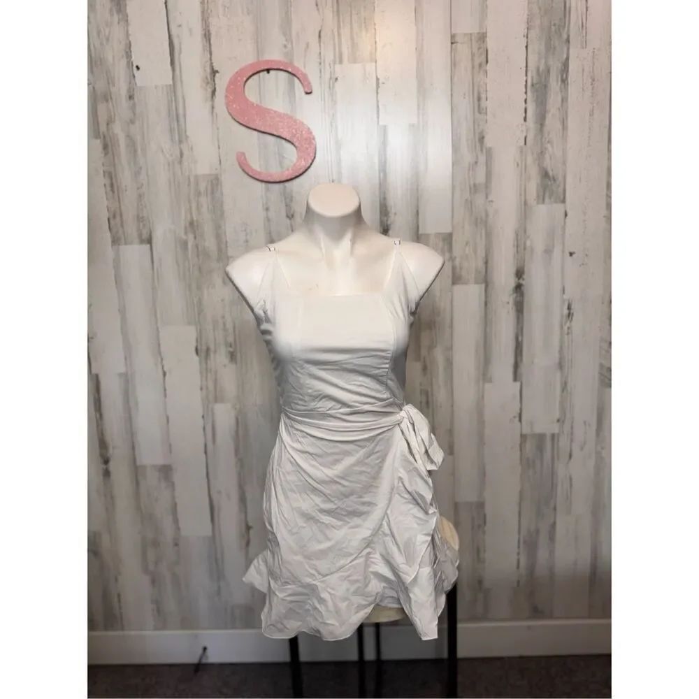 White fit & flare dress size small